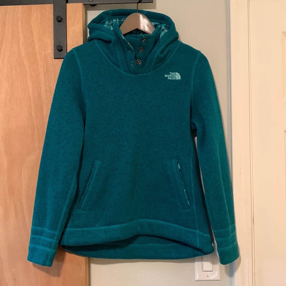 North face fleece jacket. Teal/plaid